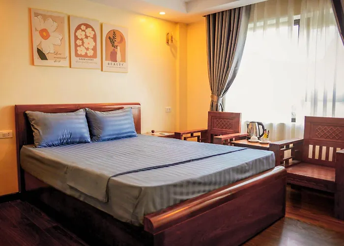 Y - Khách sạn Hạ Long